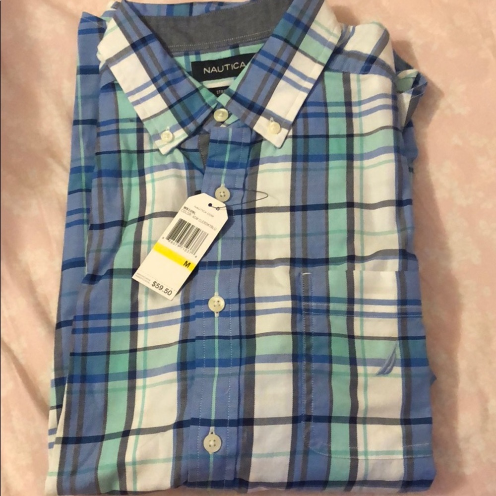 Men’s Nautica short sleeve shirt new with tags